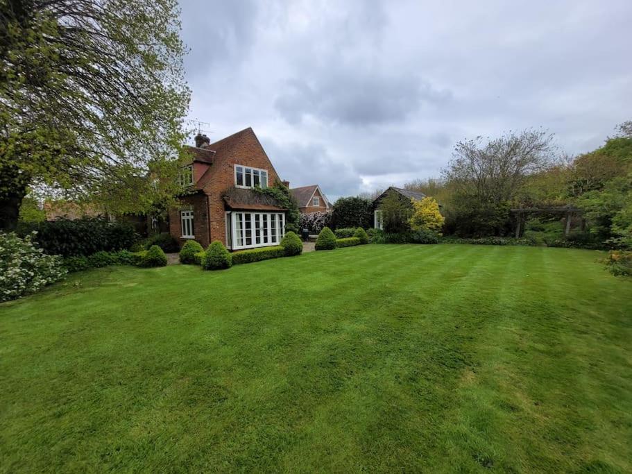 Holiday home Old School House Surrounded By Countryside *
